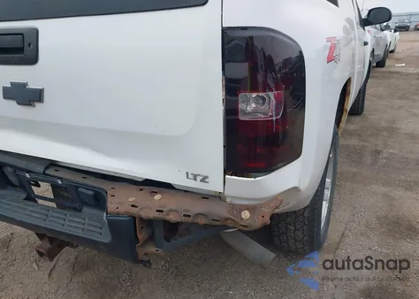 2009 Chevrolet Silverado 1500 Lt from USA, damaged, VIN 1GCEK29029Z256258